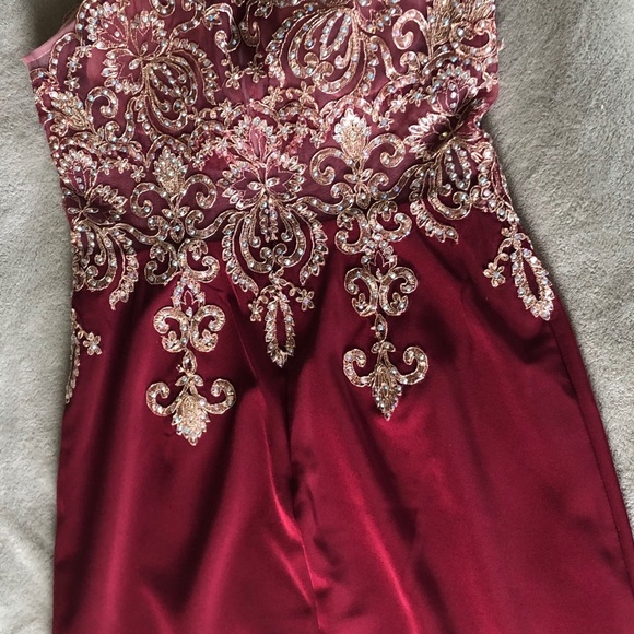 Dave and Johnny bodycon homecoming party dress - Picture 5 of 5